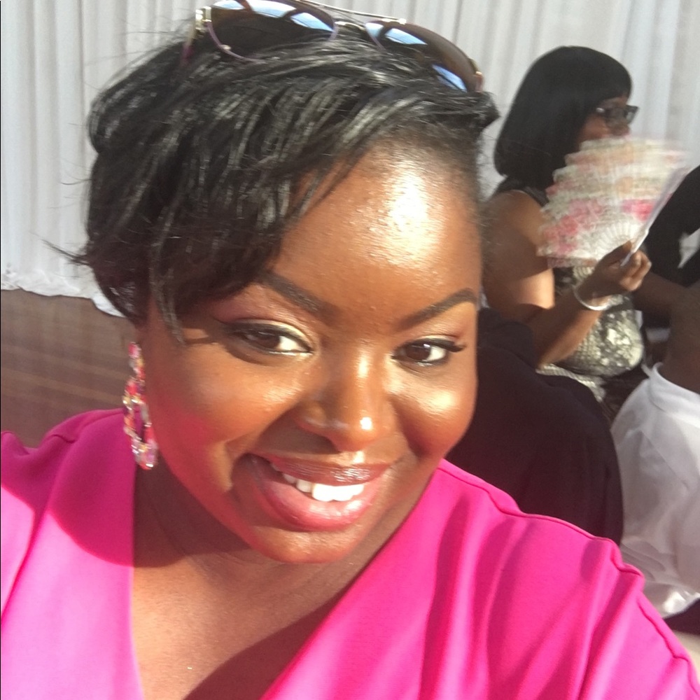 Meet your Posher, Kelly
